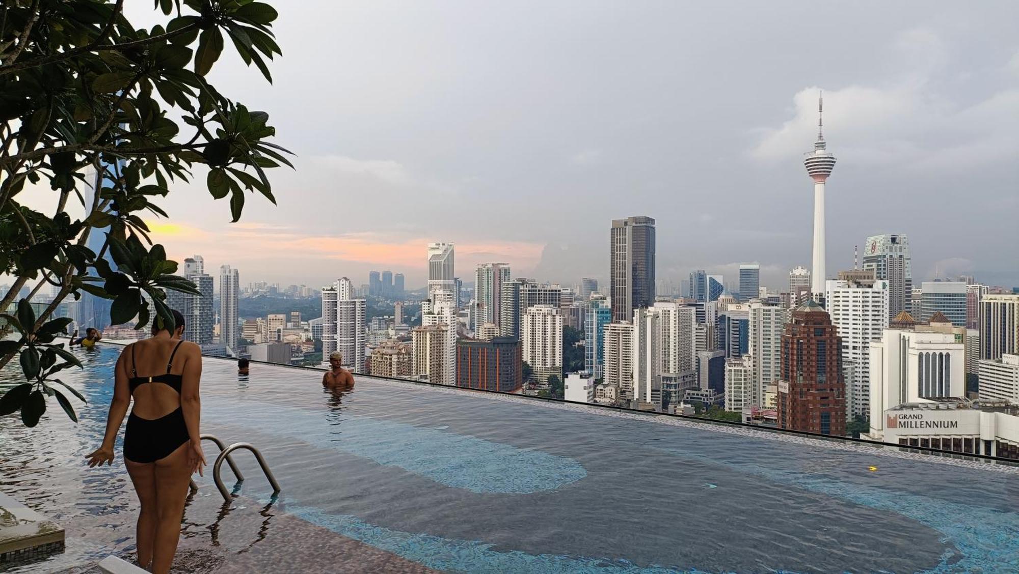 The Axon Suites Bukit Bintang Klcc By Skyscraper Kuala Lumpur Exteriör bild